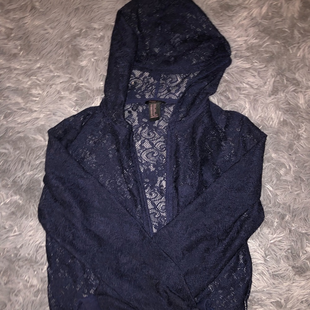 Girl jacket size9/10 - Picture 2 of 2